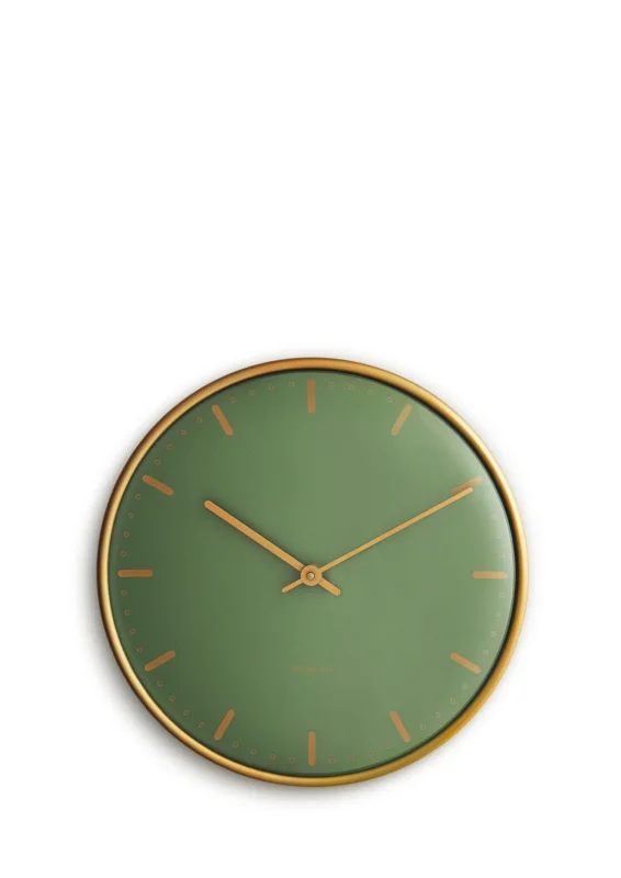City Hall Wanduhr, Grün von Arne Jacobsen (Ø: 29)