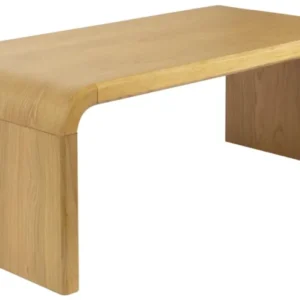 Couchtisch BRAVE 120 cm mit geschwungenen Holzkanten und rechteckiger Eichenholzplatte in Gesamtansicht.
