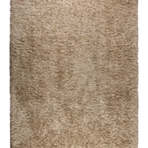 Teppich Hairy 200x290 cm in Beige mit hochfloriger Wollstruktur in Gesamtansicht.