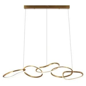 Pendelleuchte Flyn brushed gold mit drei geschwungenen Ringen aus Eisen an Stahlseilen, Gesamtansicht.