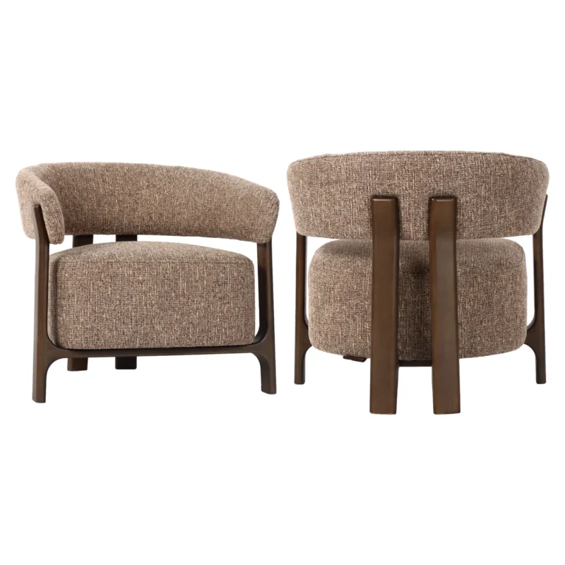 Richmond Lounge Stuhl Dalara Brown Tweed mit Buchenholz-Gestell von vorne, Tweed-Bezug und dunkles Holzgestell.