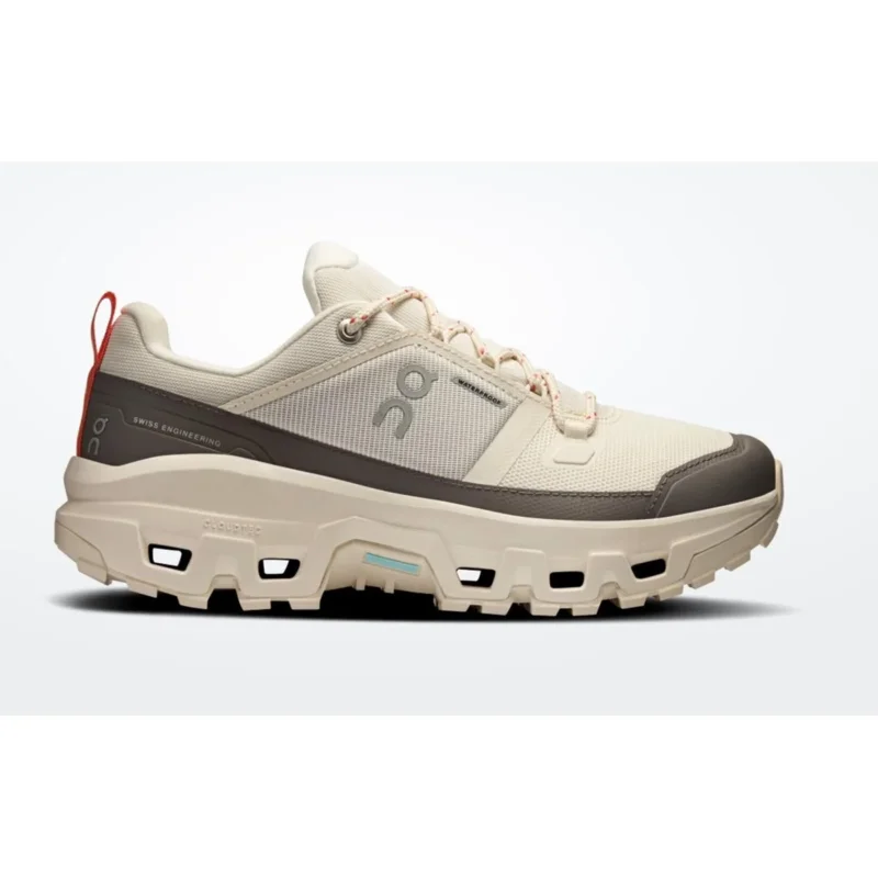 ON Cloudrock Low Waterproof Ivory/Ivory Damen