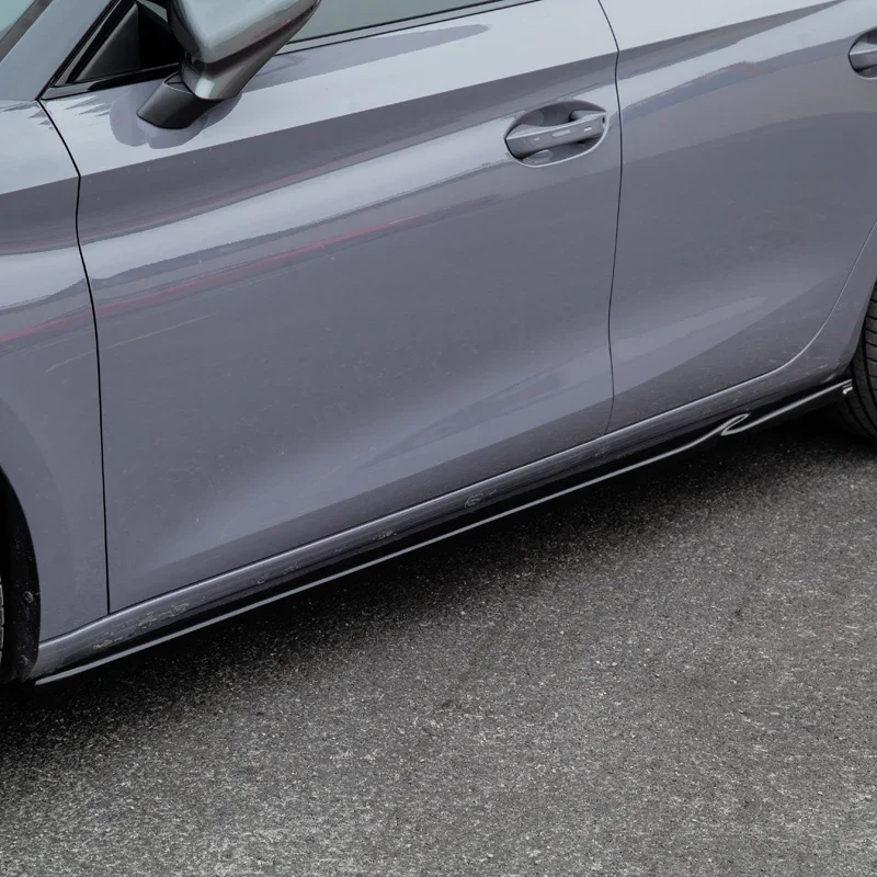 OneWay, Seitenschweller, Hochglanzschwarz, Passend für Seat Leon IV HB/ST FR & Cupra Leon HB/ST 2020-